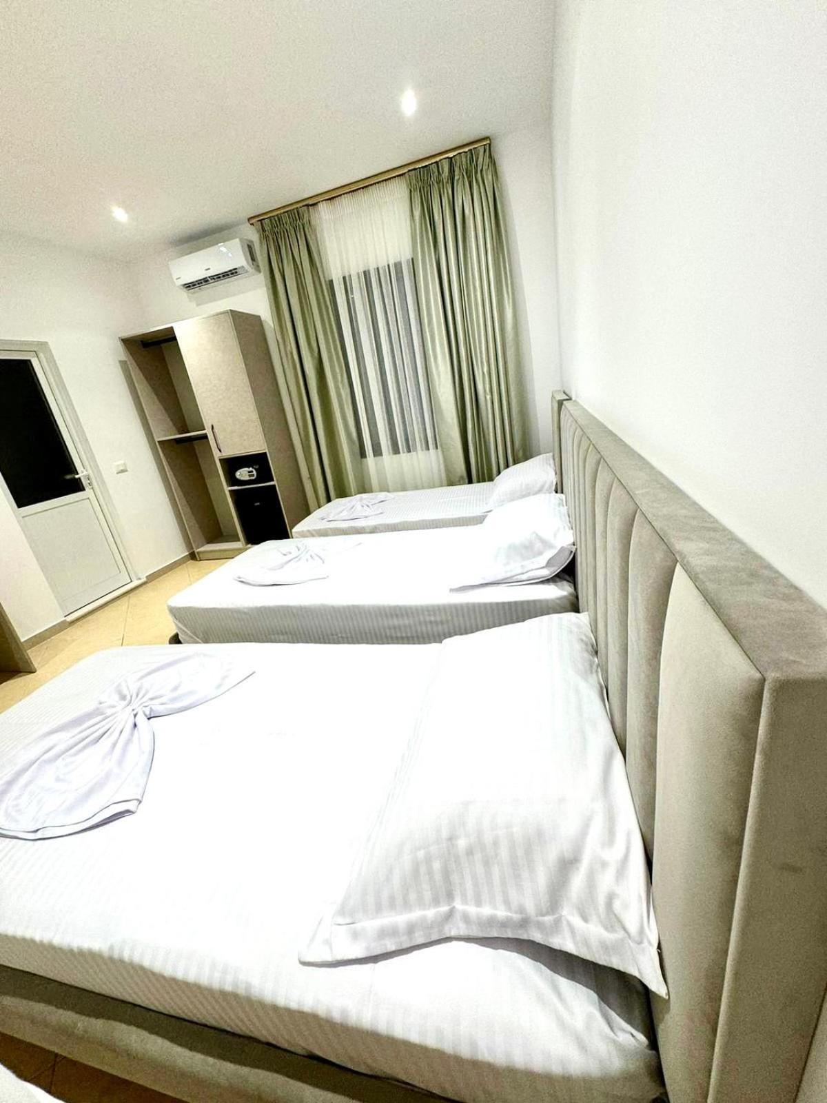 Hotel Balili Vlorë 外观 照片