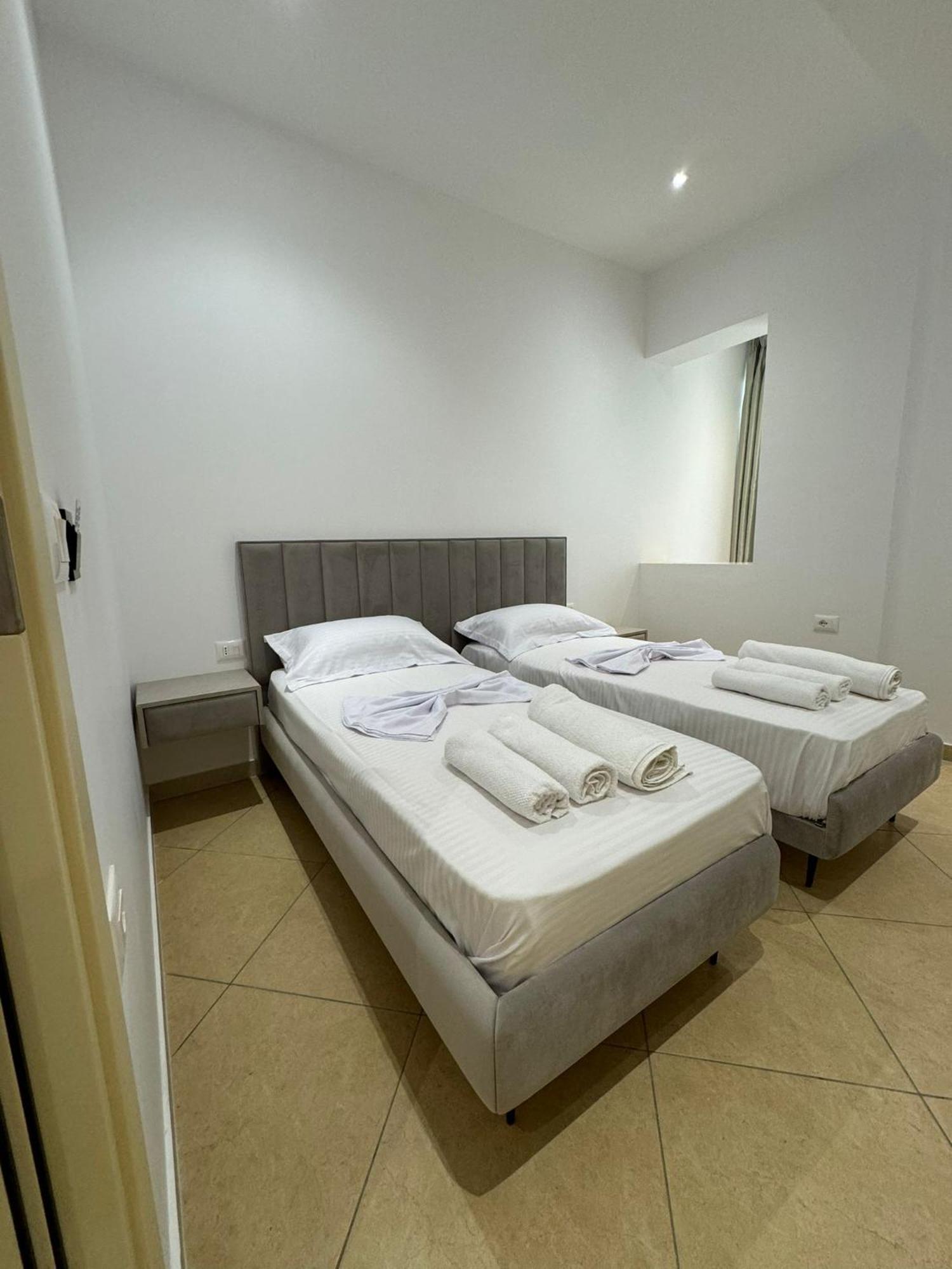 Hotel Balili Vlorë 外观 照片